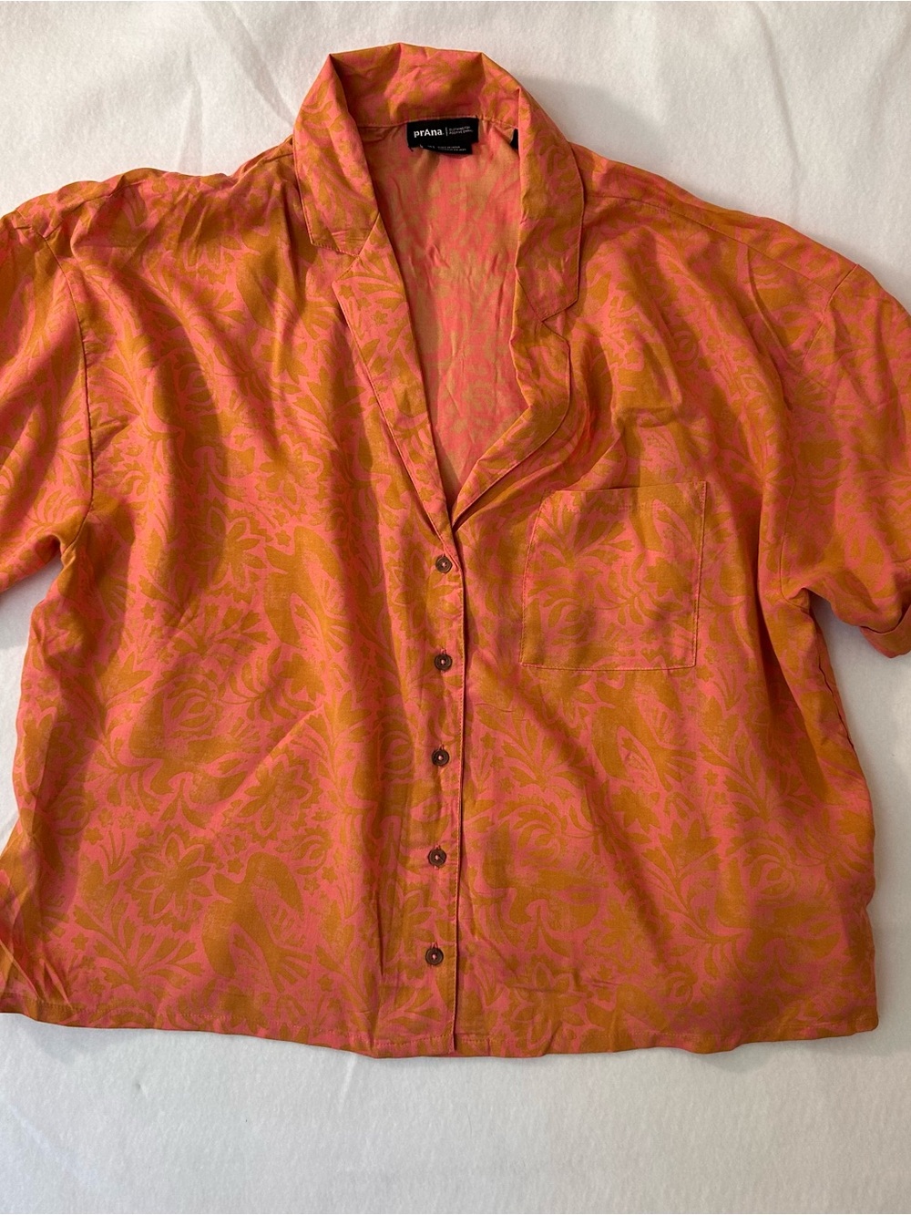 Prana Iguala Short Sleeve Button Down Shirt in Fresca Flora Fauna - Picture 14 of 14